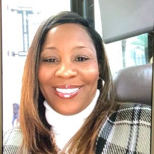 Meet your Posher, Christine